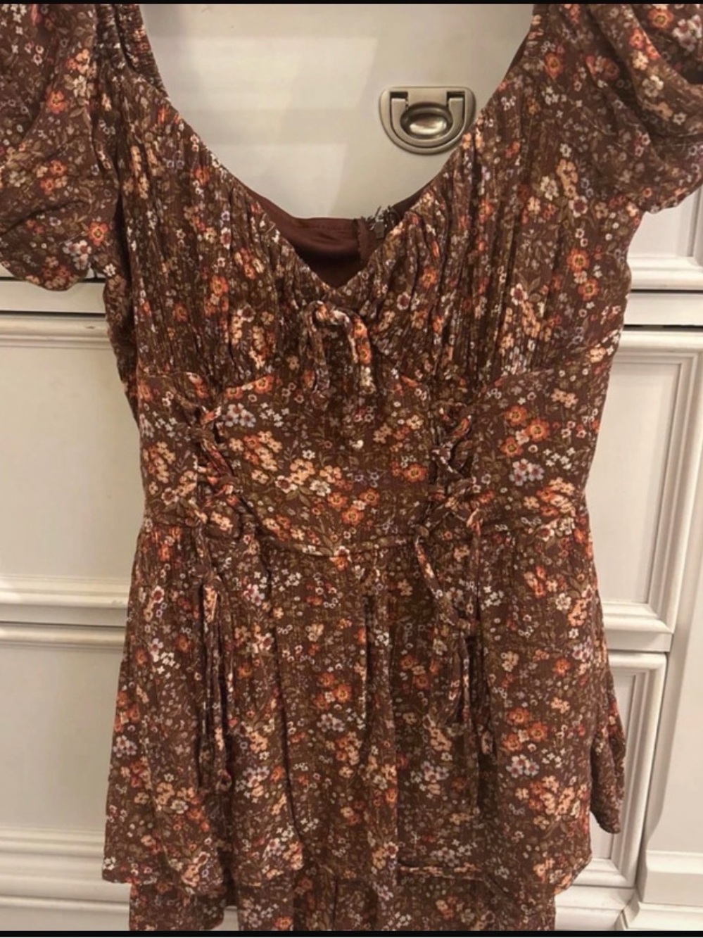 Francesca's Collections Brown Floral Ruffled Puff-Sleeve Romper